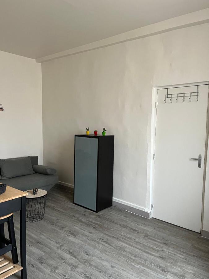 Chablis : Studio En Plein Centre Ville מראה חיצוני תמונה